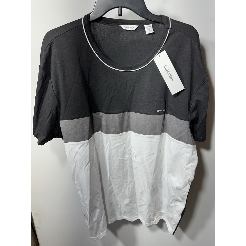 NWT Men's 2Xl Calvin Klein Crew Neck T Shirt